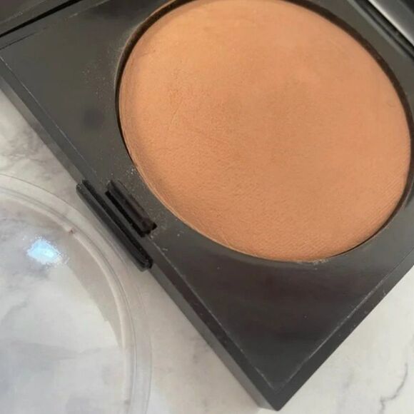 Laura Mercier‎ Radiance Baked Powder Bronze Contour Highlight Compact - Picture 3 of 4